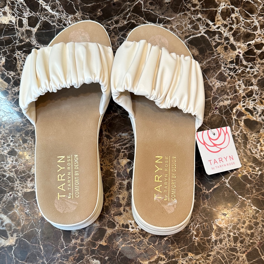 Taryn By Taryn Rose Sandals. Nwt Size 8.5